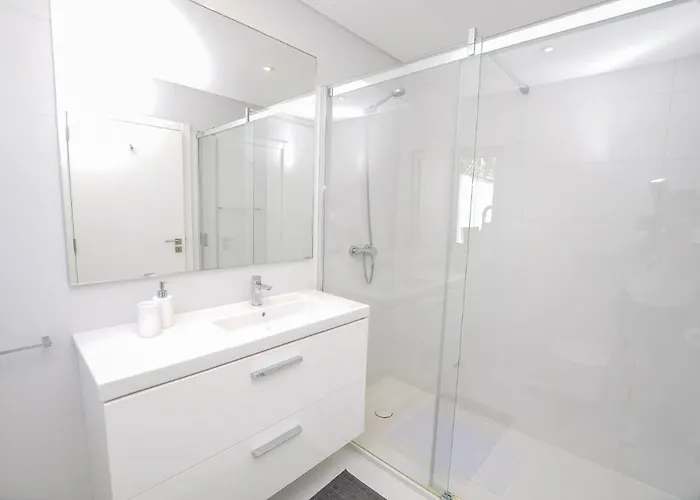 Elle Design By Ocvillas - Private Heated Pool And Jacuzzi Albufeira