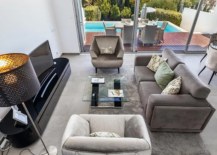 Elle Design By Ocvillas - Private Heated Pool And Jacuzzi